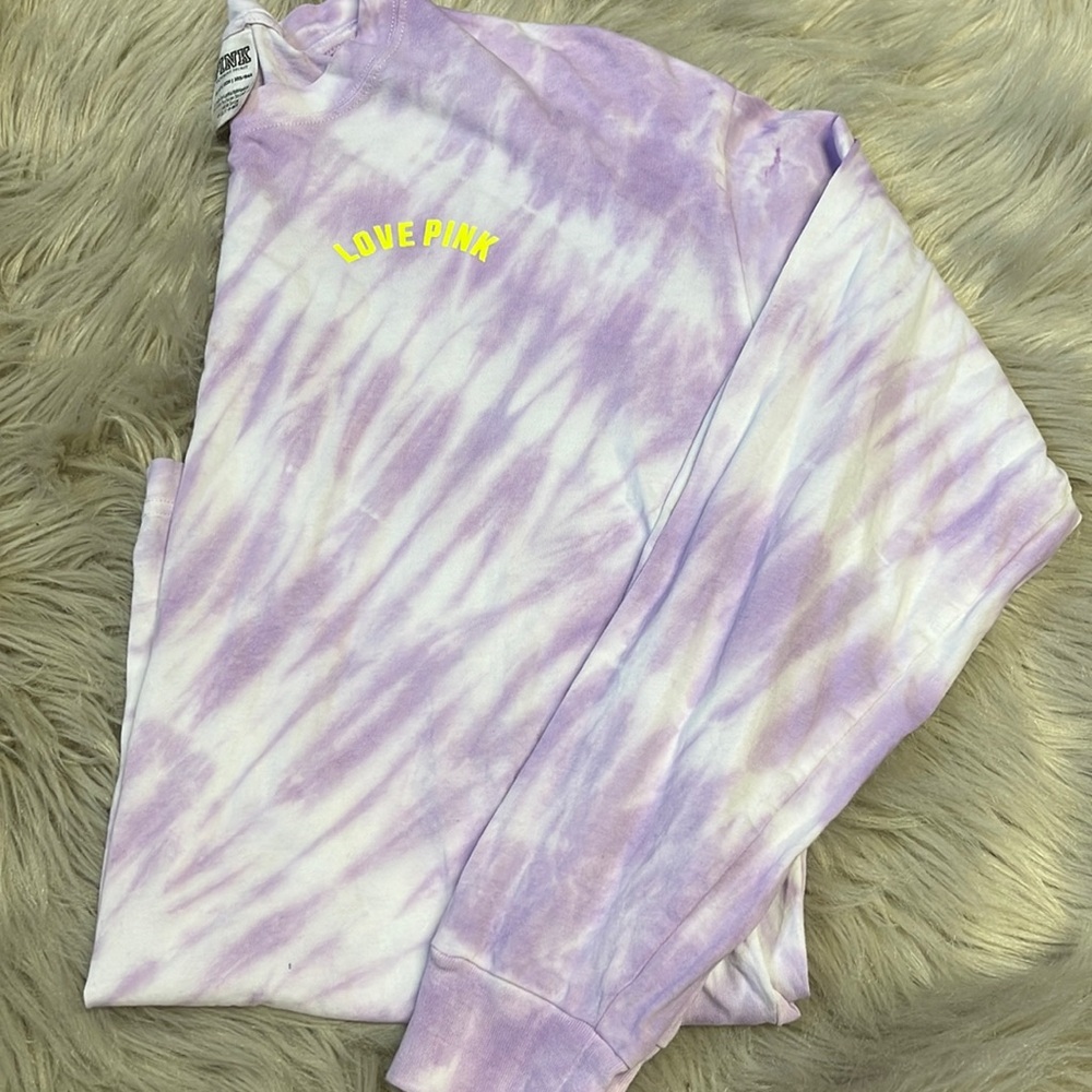 Long sleeve top